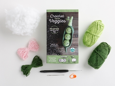Crochet Your Veggies Amigurumi Kit Peapod: Everything You Need Is Included: 100%-Cotton Yarn, Crochet Hook, Stitch  Marker, Tapestry Needle, Fiberfill, Step-by-Step Leaflet, and Exclusive Instruction Videos; Beginner Friendly!